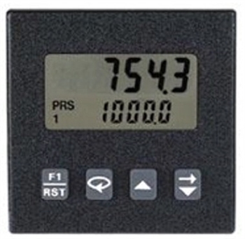 How do I get the correct length from the Red Lion C48CS003 panel meter?